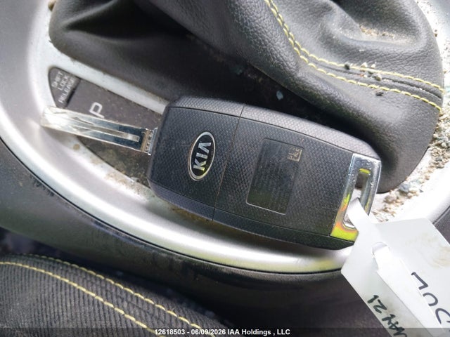 KIA Soul 2016 KNDJP3A51G7403403 Image 11