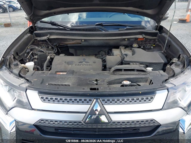 2020 Mitsubishi Outlander Es/ex/ex-l მანქანა იყიდება აუქციონზე, vin: JA4AZ2A3XLZ615115, აუქციონის ნომერი: 12618506