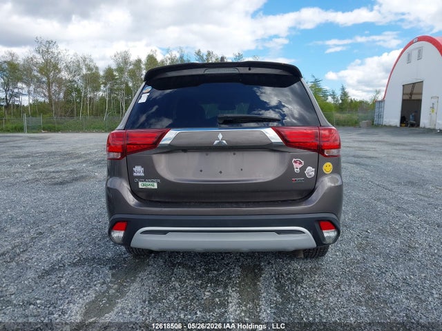 2020 Mitsubishi Outlander Es/ex/ex-l მანქანა იყიდება აუქციონზე, vin: JA4AZ2A3XLZ615115, აუქციონის ნომერი: 12618506