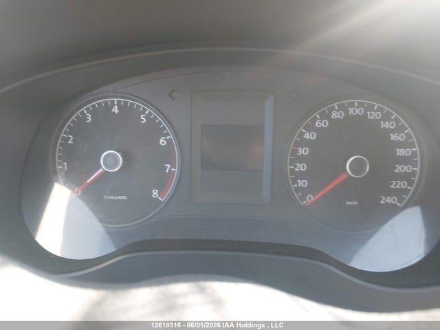 3VW2K7AJ2EM245483 Volkswagen JETTA S