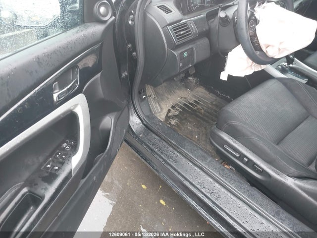 Продажа на аукционе авто 2013 Honda Accord Ex, vin: 1HGCT1B7XDA800052, номер лота: 12609061