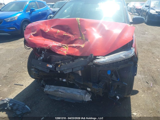 KM8K3CA52MU725637 Hyundai Kona Trend Awd With Two-tone Roof