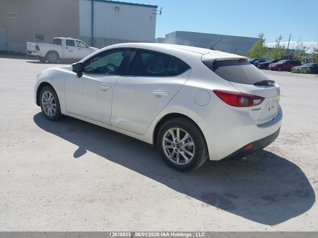 3MZBM1L7XFM185477 Mazda Mazda3 Gs