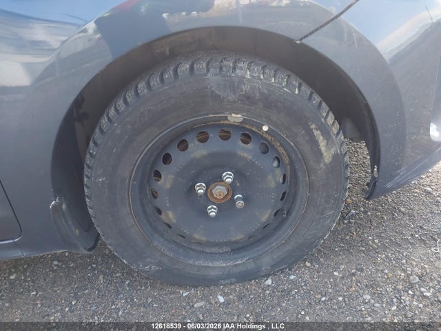 2020 Kia Rio მანქანა იყიდება აუქციონზე, vin: 3KPA24AD3LE335742, აუქციონის ნომერი: 12618539