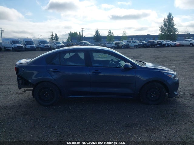 2020 Kia Rio მანქანა იყიდება აუქციონზე, vin: 3KPA24AD3LE335742, აუქციონის ნომერი: 12618539
