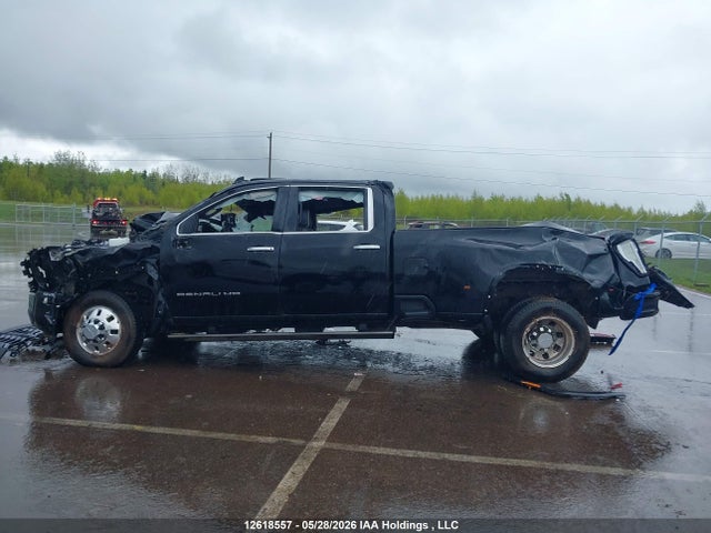 1GT4UYEY6SF331992 GMC Sierra K3500 Denali Ultimate