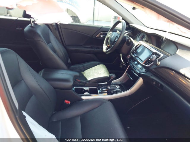 12618558 :رقم المزاد ، 1HGCR2F87GA806306 vin ، 2016 Honda Accord Exl مزاد بيع
