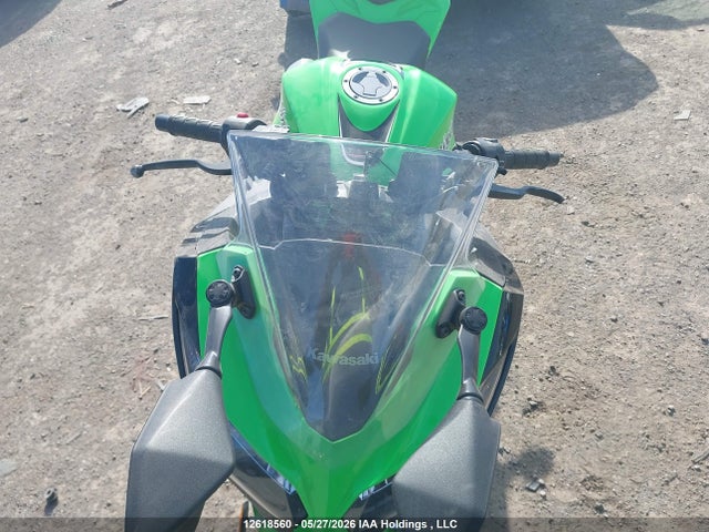 2013 Kawasaki Ex300 A მანქანა იყიდება აუქციონზე, vin: JKAEX8A15DDA10350, აუქციონის ნომერი: 12618560