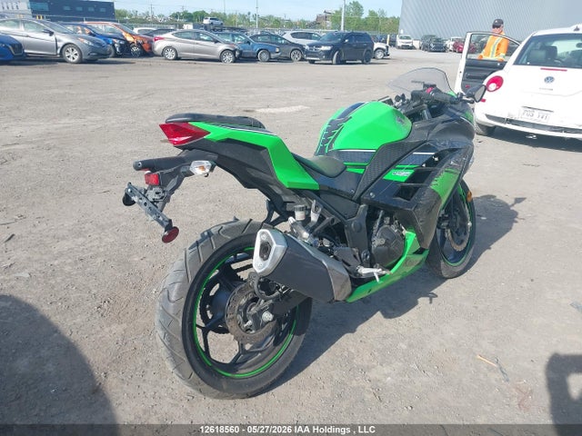2013 Kawasaki Ex300 A მანქანა იყიდება აუქციონზე, vin: JKAEX8A15DDA10350, აუქციონის ნომერი: 12618560