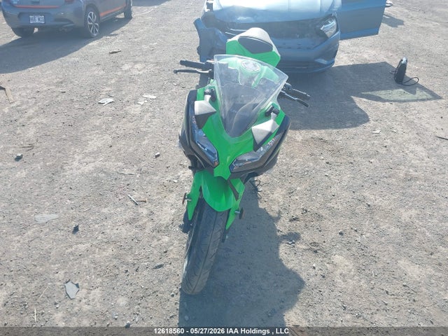 2013 Kawasaki Ex300 A მანქანა იყიდება აუქციონზე, vin: JKAEX8A15DDA10350, აუქციონის ნომერი: 12618560