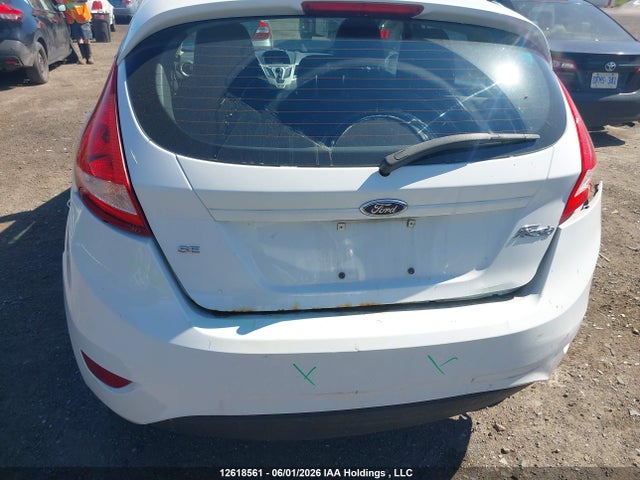2013 Ford Fiesta Se მანქანა იყიდება აუქციონზე, vin: 3FADP4EJ6DM206406, აუქციონის ნომერი: 12618561