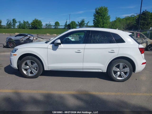 Продажа на аукционе авто 2018 Audi Q5 2.0t Technik, vin: WA1CNAFY8J2009983, номер лота: 12618563