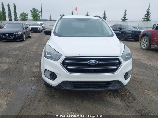 2017 Ford Escape Se მანქანა იყიდება აუქციონზე, vin: 1FMCU9G98HUE80413, აუქციონის ნომერი: 12618569