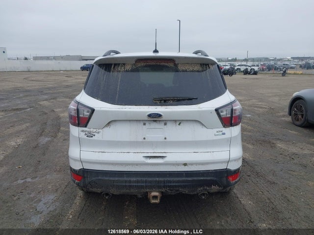 2017 Ford Escape Se მანქანა იყიდება აუქციონზე, vin: 1FMCU9G98HUE80413, აუქციონის ნომერი: 12618569