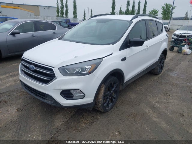 2017 Ford Escape Se მანქანა იყიდება აუქციონზე, vin: 1FMCU9G98HUE80413, აუქციონის ნომერი: 12618569