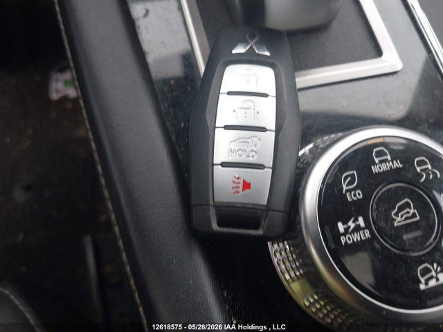 2023 Mitsubishi Outlander Se/se Technology/ralliart მანქანა იყიდება აუქციონზე, vin: JA4T5UA92PZ614633, აუქციონის ნომერი: 12618575