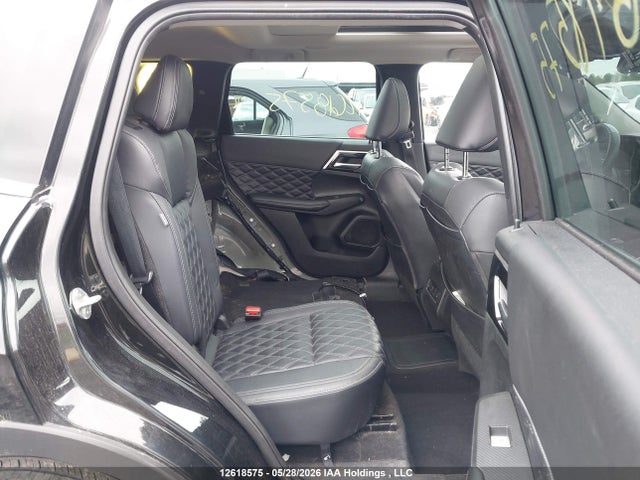 2023 Mitsubishi Outlander Se/se Technology/ralliart მანქანა იყიდება აუქციონზე, vin: JA4T5UA92PZ614633, აუქციონის ნომერი: 12618575