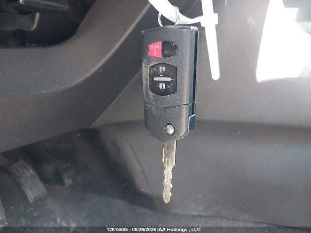Aukcja sprzedaży 2011 Mazda 3 I, vin: JM1BL1VF4B1406332, numer aukcji: 12618585