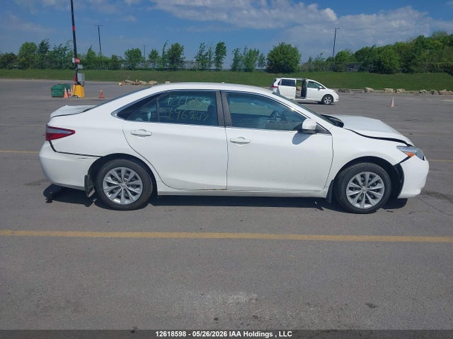 Продаж на аукціоні авто 2015 Toyota Camry Le, vin: 4T1BF1FK0FU964617, номер лоту: 12618598