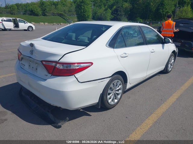 Продаж на аукціоні авто 2015 Toyota Camry Le, vin: 4T1BF1FK0FU964617, номер лоту: 12618598