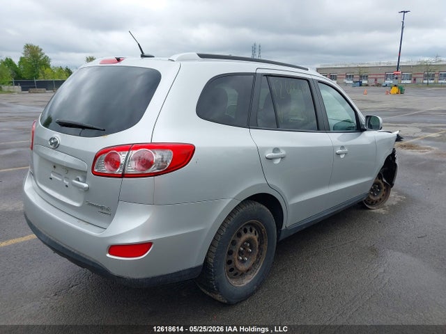2011 Hyundai Santa Fe Gl 2.4 Premium მანქანა იყიდება აუქციონზე, vin: 5XYZGDAB8BG078825, აუქციონის ნომერი: 12618614