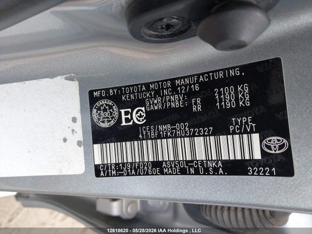 12618620 :رقم المزاد ، 4T1BF1FK7HU372327 vin ، 2017 Toyota Camry Le/xle/se/xse مزاد بيع