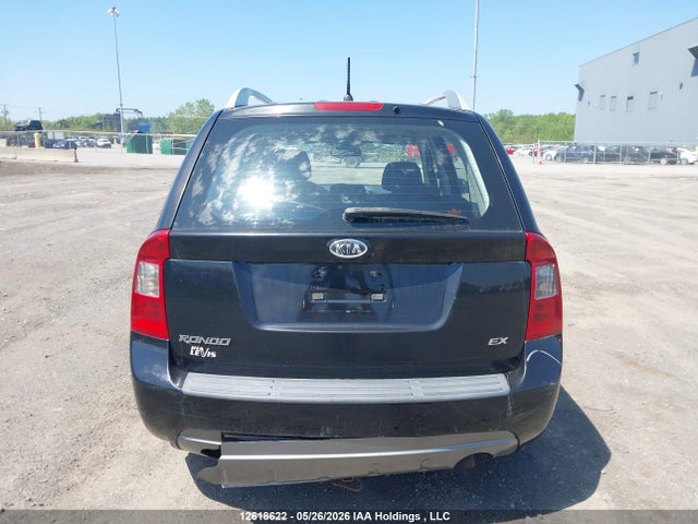 Auction sale of the 2011 Kia Rondo, vin: KNAHH8A83B7338269, lot number: 12618622