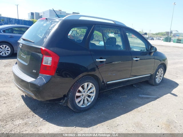 Auction sale of the 2011 Kia Rondo, vin: KNAHH8A83B7338269, lot number: 12618622