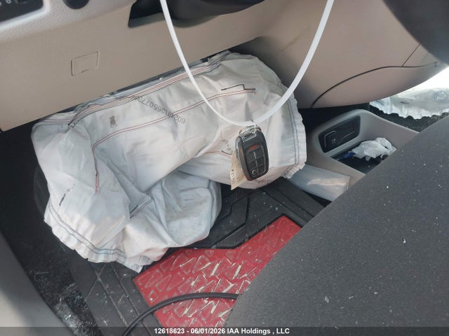 Продажа на аукционе авто 2024 Chrysler Grand Caravan Sxt, vin: 2C4RC1ZG0RR190874, номер лота: 12618623