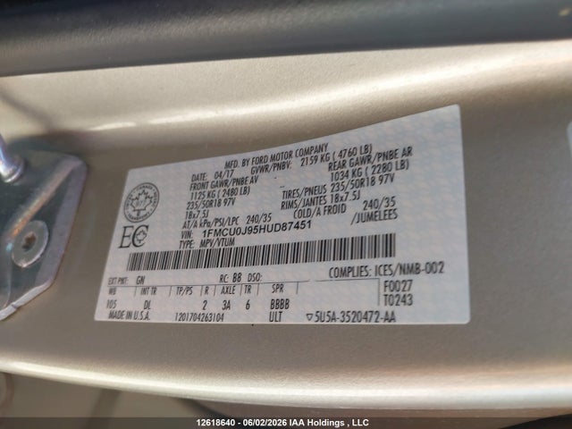 12618640 :رقم المزاد ، 1FMCU0J95HUD87451 vin ، 2017 Ford Escape Titanium مزاد بيع