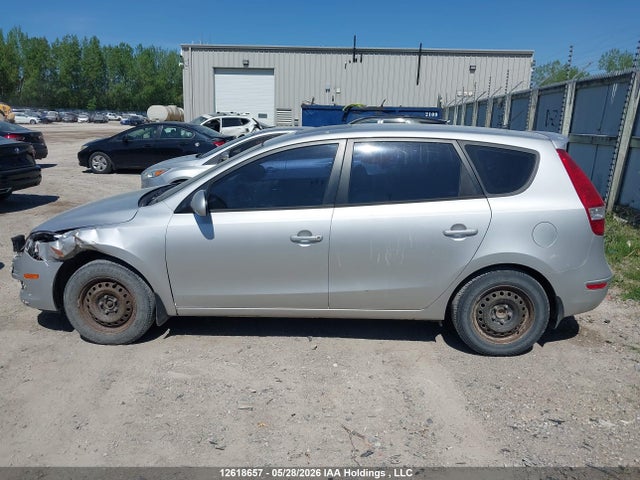 12618657 :رقم المزاد ، KMHDC8AE2CU134986 vin ، 2012 Hyundai Elantra Touring Gls/se مزاد بيع