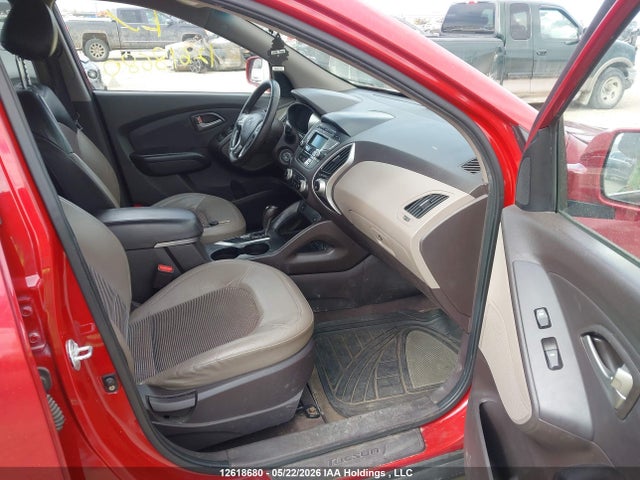 12618680 :رقم المزاد ، KM8JUCAC4AU028036 vin ، 2010 Hyundai Tucson Gls مزاد بيع