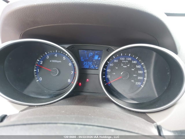 12618680 :رقم المزاد ، KM8JUCAC4AU028036 vin ، 2010 Hyundai Tucson Gls مزاد بيع