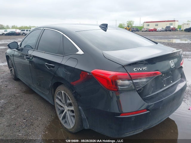 2HGFE1F94NH002328 Honda Civic Touring