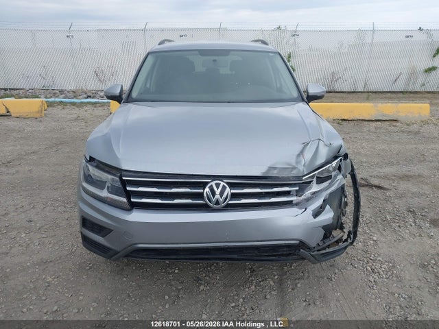 2019 Volkswagen Tiguan Trendline მანქანა იყიდება აუქციონზე, vin: 3VV0B7AX0KM106951, აუქციონის ნომერი: 12618701