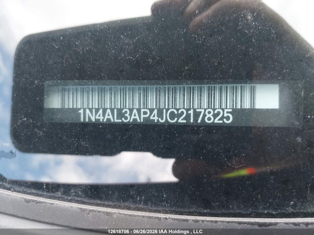 Nissan Altima 2018 1N4AL3AP4JC217825 Image 18