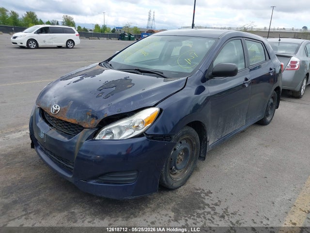 12618712 :رقم المزاد ، 2T1KU4EE1AC399940 vin ، 2010 Toyota Matrix مزاد بيع