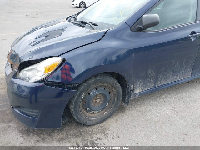 12618712 :رقم المزاد ، 2T1KU4EE1AC399940 vin ، 2010 Toyota Matrix مزاد بيع
