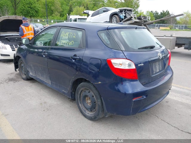 12618712 :رقم المزاد ، 2T1KU4EE1AC399940 vin ، 2010 Toyota Matrix مزاد بيع