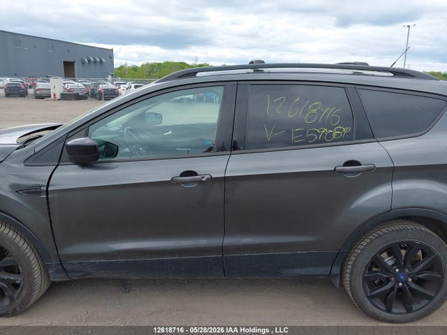 Aukcja sprzedaży 2017 Ford Escape Se, vin: 1FMCU9GD3HUE59084, numer aukcji: 12618716