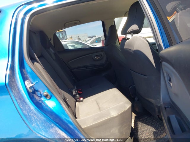 12618739 :رقم المزاد ، VNKKTUD32FA040229 vin ، 2015 Toyota Yaris مزاد بيع