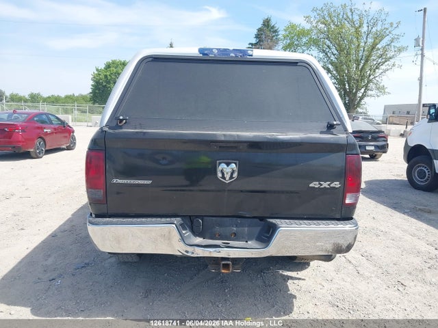 1C6RR7GM8GS229949 RAM 1500 Slt