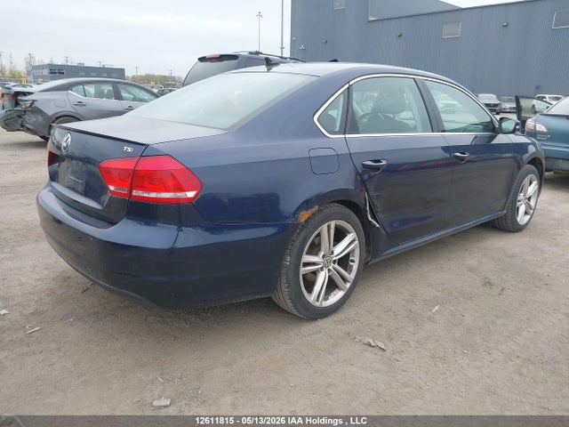 Aukcja sprzedaży 2014 Volkswagen Passat 1.8 Tsi Comfortline, vin: 1VWBS7A35EC116253, numer aukcji: 12611815