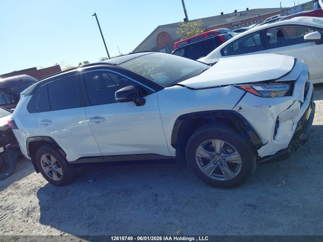 2023 Toyota Rav4 Xse მანქანა იყიდება აუქციონზე, vin: 2T35WRFV4PW169942, აუქციონის ნომერი: 12618749