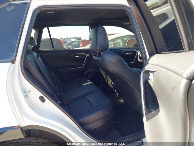 2023 Toyota Rav4 Xse მანქანა იყიდება აუქციონზე, vin: 2T35WRFV4PW169942, აუქციონის ნომერი: 12618749
