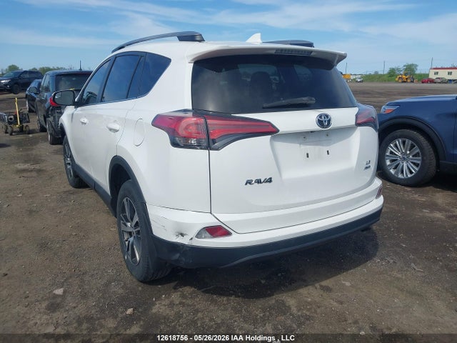 Aukcja sprzedaży 2018 Toyota Rav4, vin: 2T3BFREV2JW852024, numer aukcji: 12618756