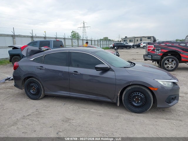 12618769 :رقم المزاد ، 2HGFC2F87JH004216 vin ، 2018 Honda Civic Ex 4dr مزاد بيع