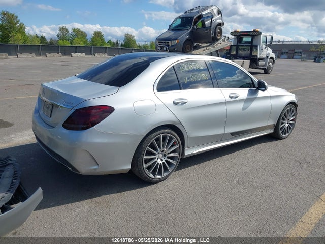 Продажа на аукционе авто 2017 Mercedes-benz C 300 4matic, vin: 55SWF4KB7HU182886, номер лота: 12618786
