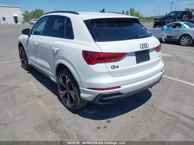 WA1FECF35S1060488 Audi Q3 45 Technik