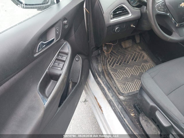 Aukcja sprzedaży 2018 Chevrolet Cruze Lt, vin: 1G1BE5SM3J7230608, numer aukcji: 12618794